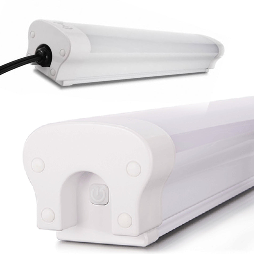 EVERGREEN | Solar Carport/Portable Light | 36 Watt | 4200 Lumens | 5000K | 2 Years Warranty - Beyond LED Technology